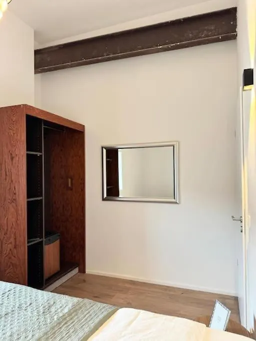 Heaven Homes - Privatzimmer In Der Naehe Von Hbf Düsseldorf