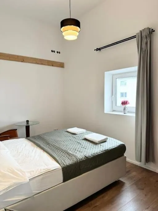 Homestay Heaven Homes - Privatzimmer In Der Naehe Von Hbf Dusseldorf